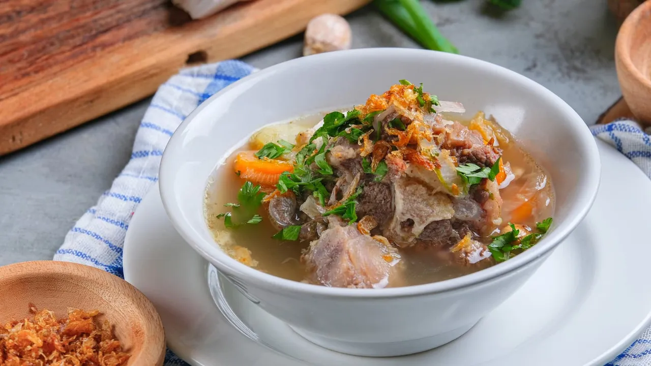 Soto Daging Kuah Bening