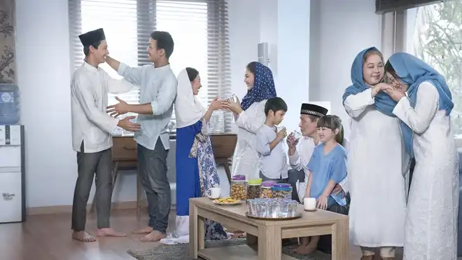Manfaat Berbuka Puasa dengan Kurma dan Air Putih