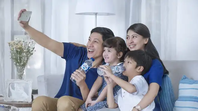 3 Fakta Tentang Pentingnya Air Mineral untuk Kesehatan Anak