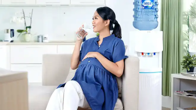 Pentingnya Air Putih Untuk Ibu Menyusui