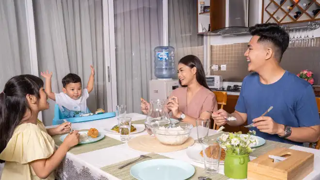 Penuhi Kebutuhan Cairan Keluarga Anda Dengan Air Mineral Terbaik