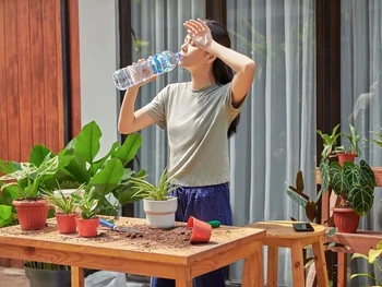 5 Penyebab Cuaca Panas, Kenali Pengaruhnya Bagi Tubuh!