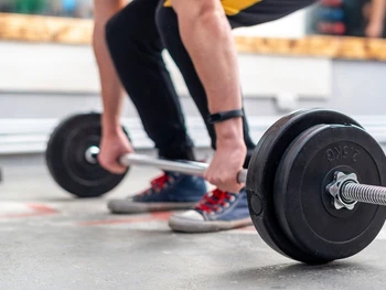 Kenali Weight Training, Manfaatnya, serta Cara Melakukannya