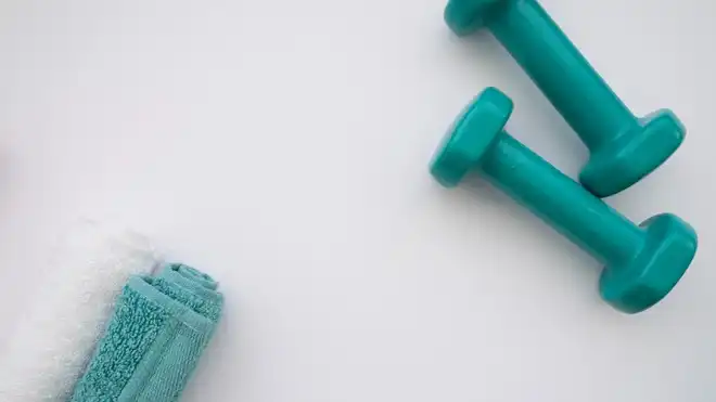 6 Manfaat Angkat Beban untuk Wanita, Baik Fisik dan Mental