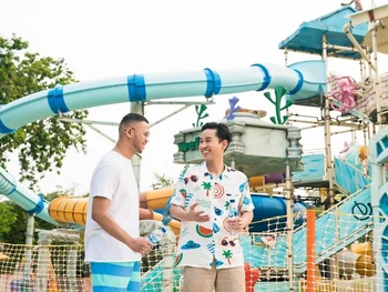 7 Manfaat Liburan Bersama Teman & Ide Kegiatannya yang Seru