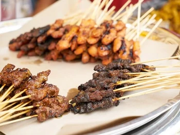 10 Rekomendasi Kuliner Malam Bandung Cocok Buat Tahun Baruan