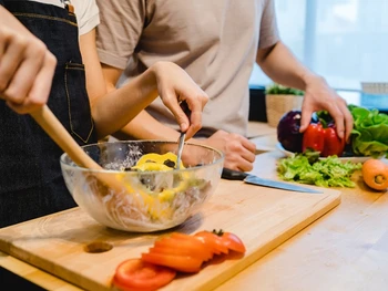 12 Camilan untuk Nonton Pertandingan Olahraga agar Lebih Seru!