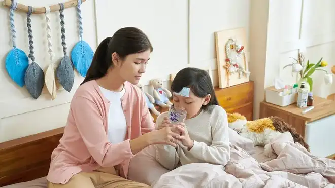 7 Cara Mengatasi Demam setelah Imunisasi pada Anak
