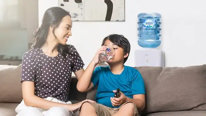 6 Cara Mengatasi Anak Susah Minum Air Putih