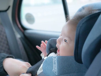 10 Tips MPASI saat Mudik yang Aman dan Mudah, Yuk Catat!