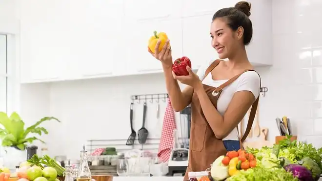 15+ Makanan yang Bagus untuk Kulit, Sehat dan Anti Kusam!