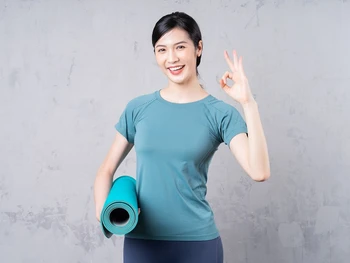 Apa itu Leg Raise? Ini Manfaat, Variasi & Cara Melakukannya