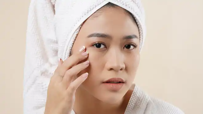 Mengapa Kekurangan Air Putih Membuat Kulit Menjadi Kusam?