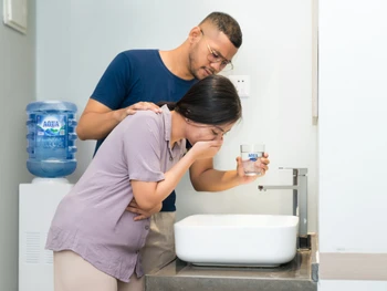 6 Penyebab Mual saat Minum Air Putih dan Cara Mengatasinya
