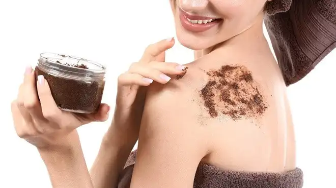 7 Manfaat Lulur & Tips Memakainya Agar Hasil Maksimal!