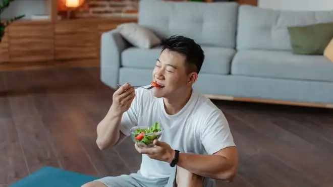 8 Rekomendasi Makanan untuk Bulking Beserta Tipsnya!