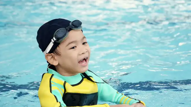 Mengapa Olahraga Renang Digemari oleh Anak-Anak & Manfaatnya