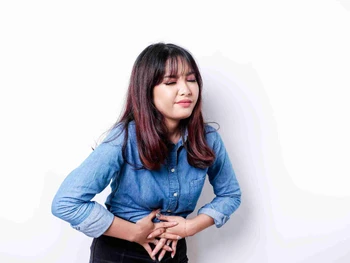 Penyebab Asam Lambung Naik Saat Puasa dan Cara Mengatasinya!