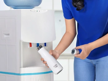 4 Rekomendasi Jadwal Minum Air Putih untuk Diet, Yuk Coba!