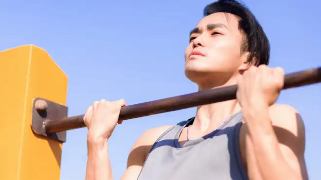 Cara Pull-Up yang Benar dan Aman untuk Pemula, Simak!