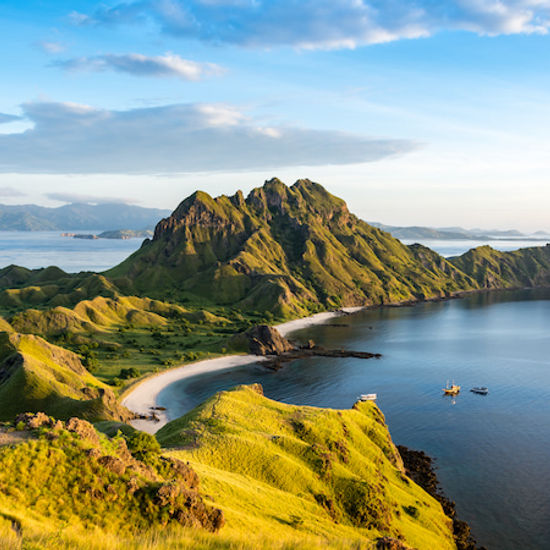 Foto 10 Destinasi Wisata Labuan Bajo dengan Pemandangan Fantastis