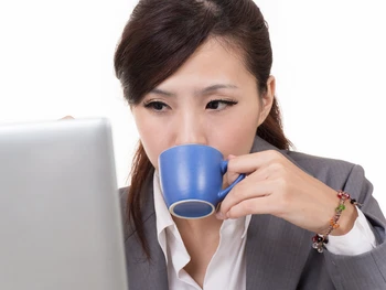 7 Efek Kebanyakan Minum Kopi yang Perlu Diperhatikan