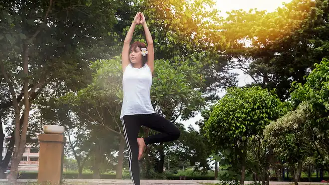 6 Gerakan Hatha Yoga dan Manfaatnya Bagi Kesehatan