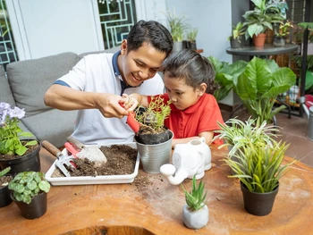 10 Kegiatan Selama Liburan Sekolah di Rumah & Luar Ruangan