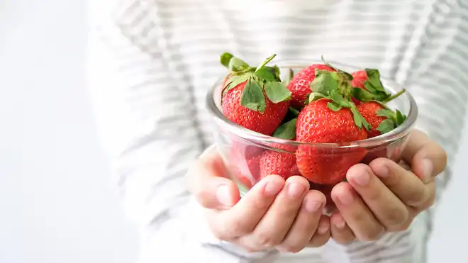 15 Manfaat Buah Strawberry untuk Kesehatan Tubuh