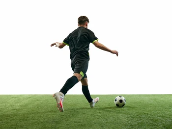 10 Pemain Indonesia yang Bermain di Luar Negeri, Catat!