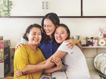 6 Peran Ibu dalam Keluarga yang Penting untuk Dijalankan